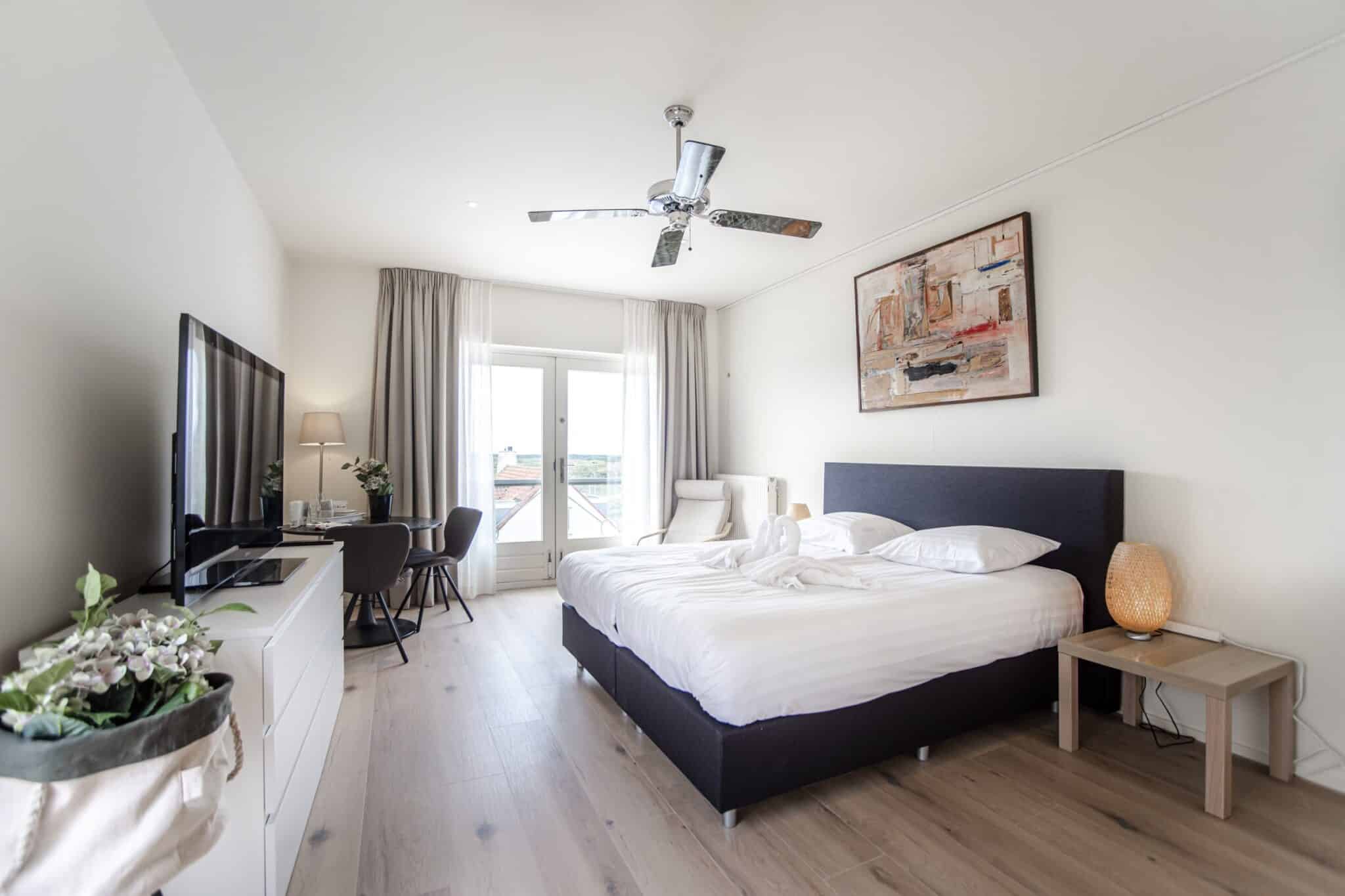 Keller beach direct aan de boulevard